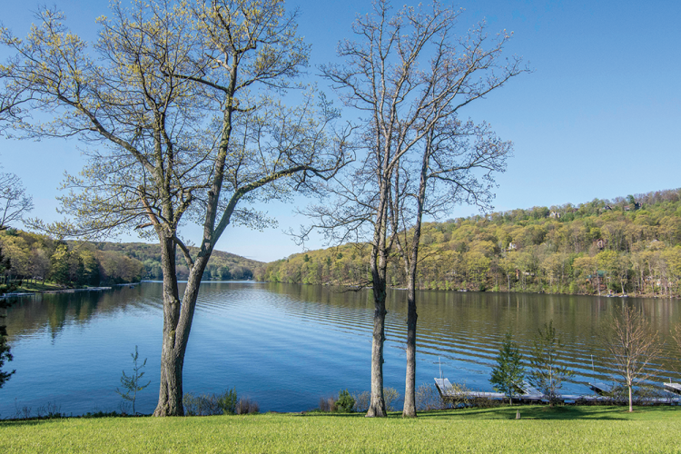 Spring at Deep Creek Lake